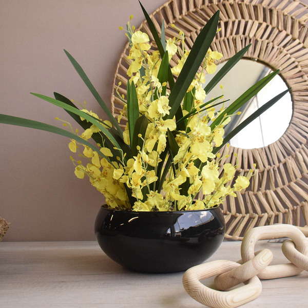 Arranjo De Flor Artificial Amarelas No Vaso Preto | Formosinha